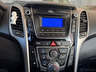 Hyundai i30 1.4i MPI DOHC CVVT Comfort - 16