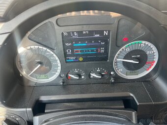 Náves KRONE 1.nápr. + Iveco S-Way Ťahač - 16