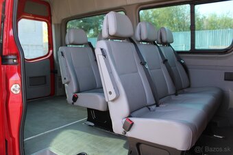 VOLKSWAGEN CRAFTER 2.5TDI,8MÍST,KLIMA,KAMERA,N.TOPENÍ,TAŽNÉ - 16