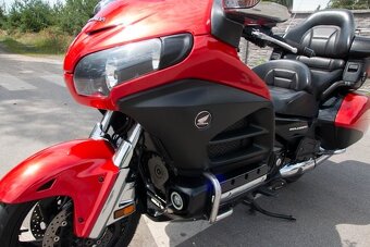 Honda GL1800 - 16