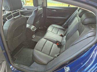Predám  Opel Insignia 2.0 CDTi S&S GS Line 4x4 A/T - 16
