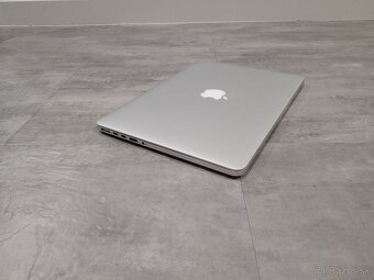 MacBook Pro 13,3" - 16
