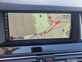 BMW Rad 5 Touring 530d xDrive 190KW AT8 4x4 SR 1majitel Serv - 16