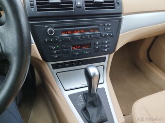 BMW X3 2.0d 130kw A/T x-drive - 16