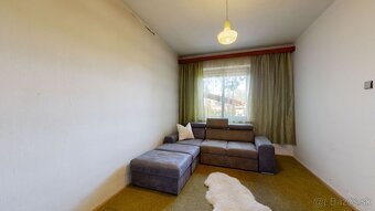 Rodinný dom s potenciálom v Senci – tichá lokalita, veľký po - 16