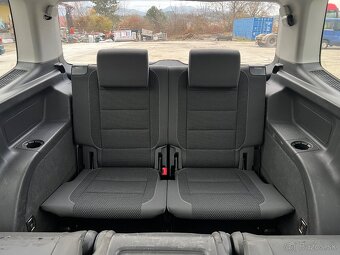 PREDAM VOLKSWAGEN TOURAN 2.0TDi 103kW 7 MIEST dovoz DE - 16
