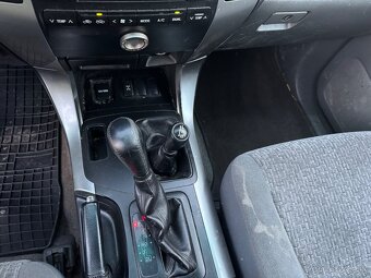 Toyota Landcruiser 120, 3.0 D-4D 120kw - 16