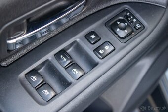 Mitsubishi Outlander 2.2 DI-D Instyle A/T. - 16