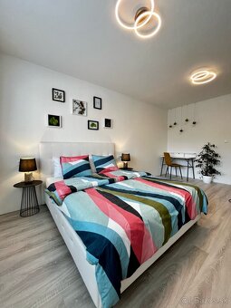 2 izb.byt s balkónom, zariadený, Chrenová, Dlhá ul. - 16