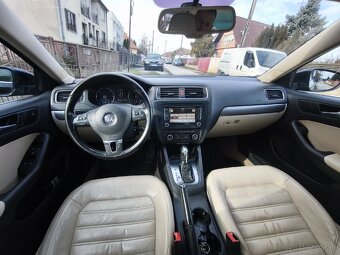 VW Jetta 1.6TDI DSG - 16