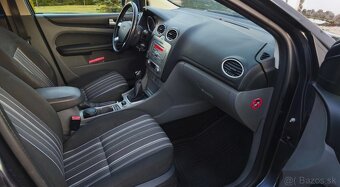 Ford FOCUS 1.8 TDCi combi - 16