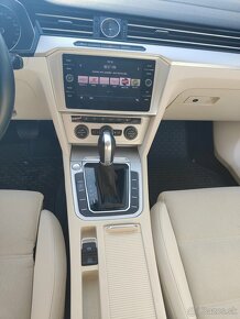 VW Passat Varian 2.0 TDI 110 kW 2018 DSG Comfortline - 16