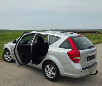 Kia Ceed 1.4 16V 66KW/90PS R.V.10/2010 - 16