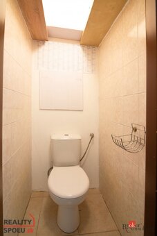 REZERVOVANÉ:Priestranný 3-izbový byt v Bernolákove: pokoj, z - 16