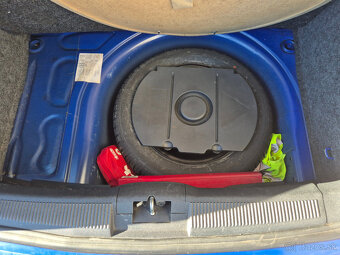 Škoda Fabia 1,4 i 16V Klima ASR 108Tis.Km 74.000Kč - 16