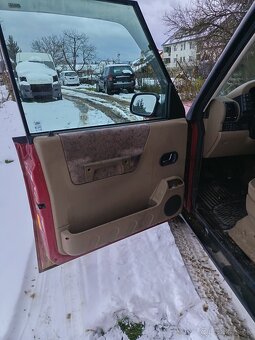 Land Rover Discovery II - 16