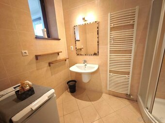 3izb.veľký bt v centre mesta na Komenského - 16