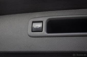 Toyota Highlander 2.5 Hybrid Dynamic Force Executive AWD - 16