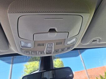 Ford Galaxy 2.0 TDCi Duratorq 180 Titanium - 16