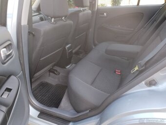 Nissan Almera 1.5 72kw - 66800km - 16