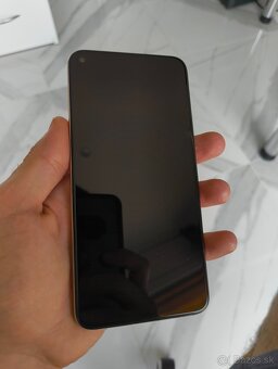 Honor 20 Pro 8/256GB Top stav-Kompletné balenie - 16
