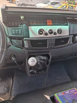Iveco EUROCARGO 120EL22 2015 valník s plachtou + čelo - 16