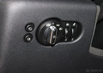 Mini Cooper 1,5 Chilli / LED / Pano benzín automat - 16