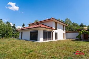 Moderná vila s prémiovým vybavením a investičným potenciálom - 16