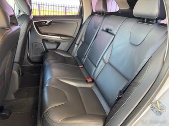 Volvo XC60 2.0 diesel Ocean Race 2015 SR auto - 16