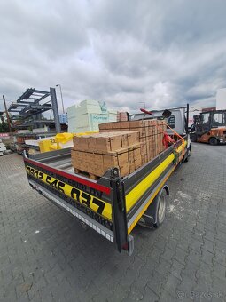 Doprava sypkých materiálov 3-stranným sklápačom - 16