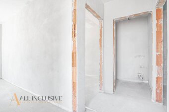 ALL INCLUSIVE | NA PREDAJ 4-IZBOVÝ ROD. DOM-DVOJDOM, BLATNÁ  - 16