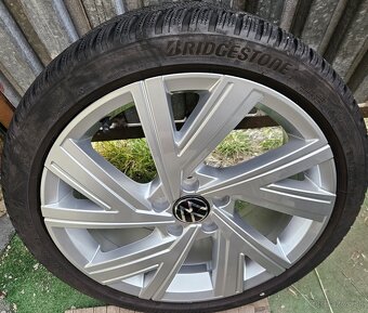 Originálna zimná sada VW- 5x112 r18 + Bridgestone 225/40 r18 - 16