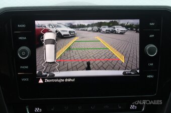 Volkswagen Passat Variant 2,0 TDi DSG 140 kW BUSINESS 4MOTIO - 16