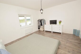 Predaj 3i RD, 1 810 m2 pozemok, Dunasziger - 16