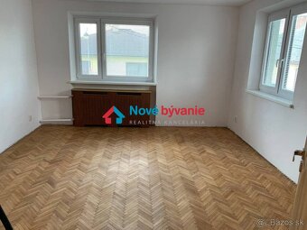 BÝVANIE A PODNIKANIE - Priestranný dvojpodlažný dom v Ľuboti - 16