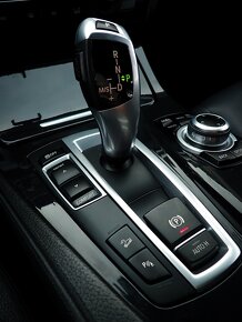 BMW 520d xDrive 4x4 190PS 2015 - AUTOMAT, LED, KOŽA, NAVI, - 16