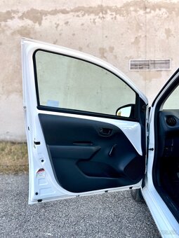 Toyota Aygo 1.0 | 2020 | 34 300 km | Benzin | 54 kW | manual - 16