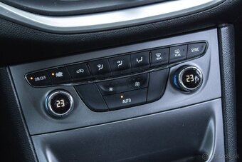 Opel Astra 1.4 Enjoy 74kW 2018 - 16