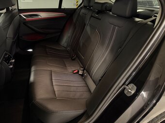 BMW Rad 5 530d sedan mHEV xDrive A/T - 16