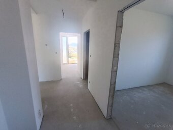 Novostavba 4 izb.rod.domu,809 m2 - Budatinska Lehota, KNM - 16