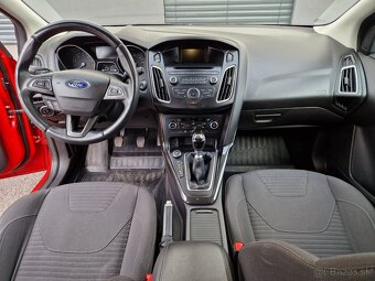 FORD FOCUS Kombi Titanium - 16
