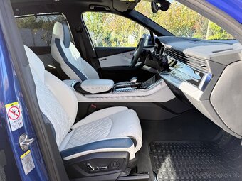 Audi Q7 S-line - 16