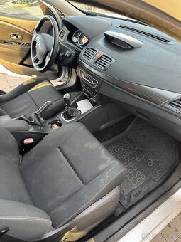 Renault Megane 3 1.5 dci - 16