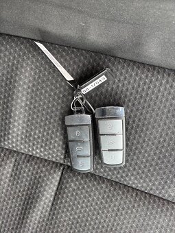 Predám VW passat 1,6i  benzín plus cng - 16