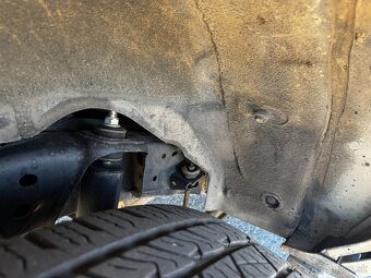 Toyota Land cruiser 120 3,0 D-4D 122KW bez hrdze,Taliansko - 16