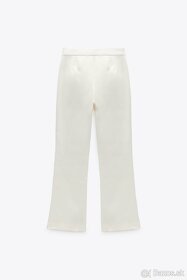 Zara biele 7/8 členkové nohavice zvonové XS - 16