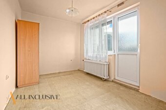 ALL INCLUSIVE | NA PREDAJ 7-IZBOVÝ POSCHODOVÝ RODINNÝ DOM V - 16