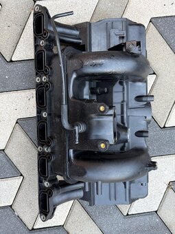 Náhradné diely BMW E46 325CI M54B25 - 16