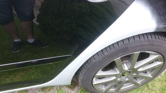 Škoda Octavia II Combi 1.6 TDI CR Elegance - 16