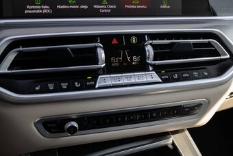 BMW X5 xDrive30d 210 kW (2021) - 16